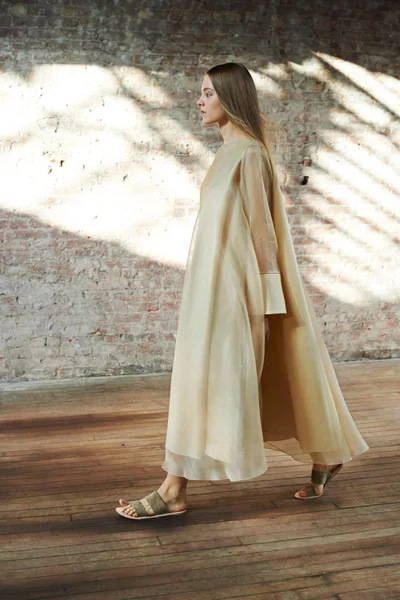 Look 28